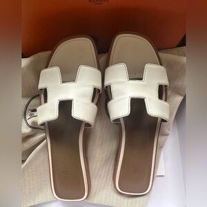 Hermes Oran Sandal White 38